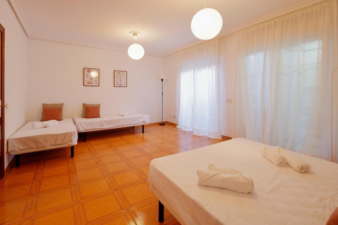 Villa 158A Triplex Rinconin Con Piscina à Gijón Extérieur photo