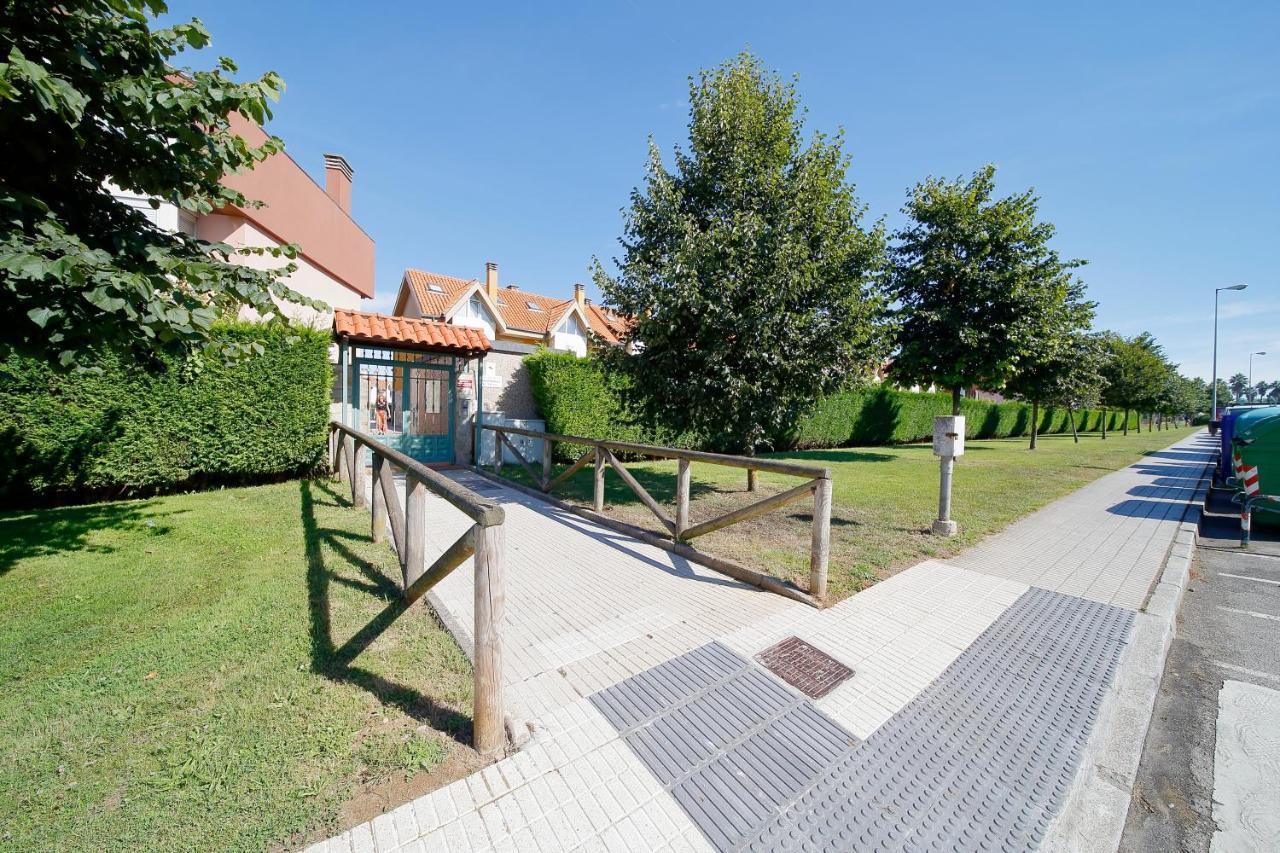 Villa 158A Triplex Rinconin Con Piscina à Gijón Extérieur photo