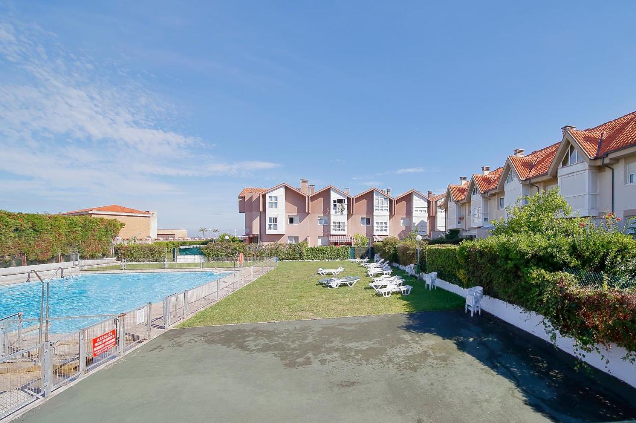 Villa 158A Triplex Rinconin Con Piscina à Gijón Extérieur photo